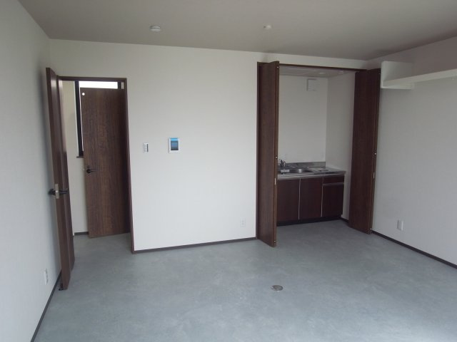 箕面市西宿２丁目の倉庫