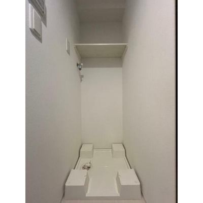 【設備】 | HY’s中村橋 | 室内洗濯機置き場。