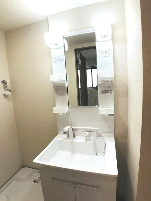 ラソルティ横浜の洗面所