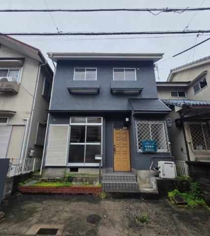 岸和田市松風町貸家の外観