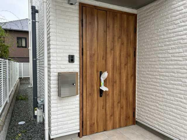 御影山手5丁目戸建のエントランス