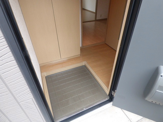 【玄関】ジョイフル南町 