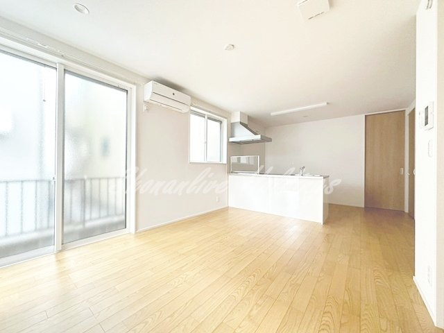 藤沢市湘南台７丁目の一戸建ての居間・リビング