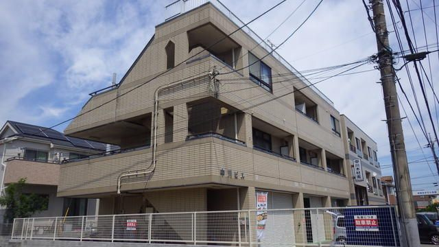 中川ビルの外観