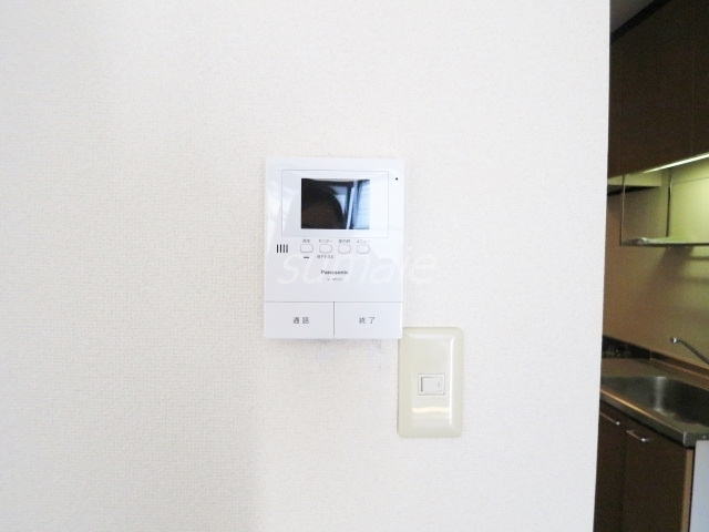 サンパレスさとうのセキュリティ|TVモニターホン完備です