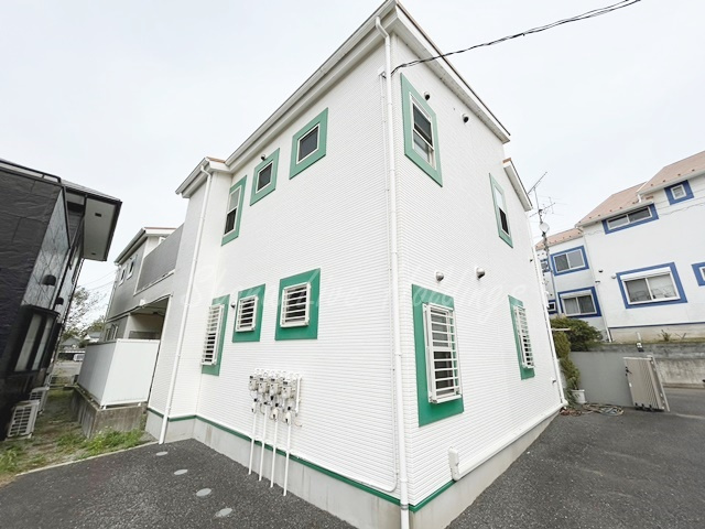 横浜市泉区下飯田町のアパートの外観