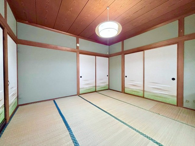 坂井市中古春江町江留中　中古戸建