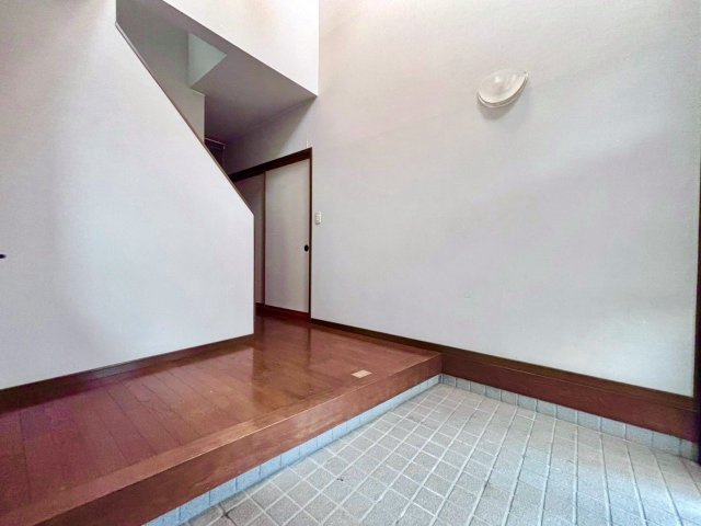 坂井市中古春江町江留中　中古戸建