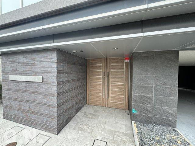 メゾン田中ー平野のエントランス