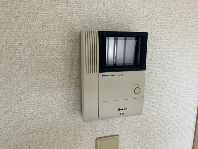パストラル B棟のセキュリティ|モニタ付インターホン