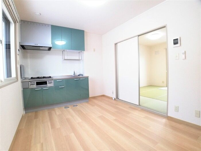 ブルースカイ　Ｃの居間・リビング