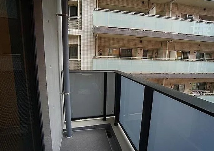 SYFORME江戸川橋のバルコニー