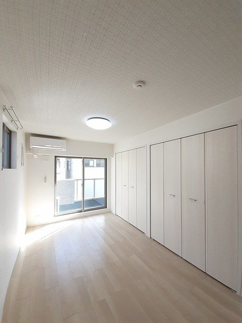 ソレアード西尾久の寝室
