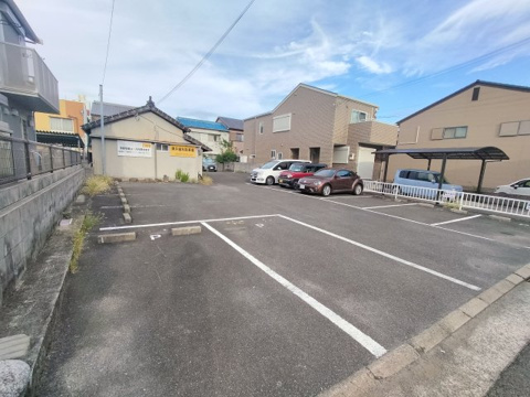 奥井様本町１丁目パーキングの画像