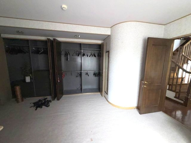 【寝室】の画像
