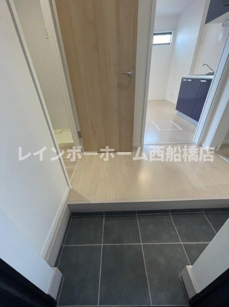 アリビオ新松戸の玄関