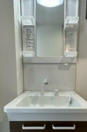 ベイルーム海老名エルデの独立洗面台