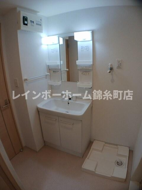 フォンテーヌの独立洗面台