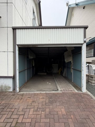 北見市双葉町３丁目２番１７号　中古売家の駐車場|車庫