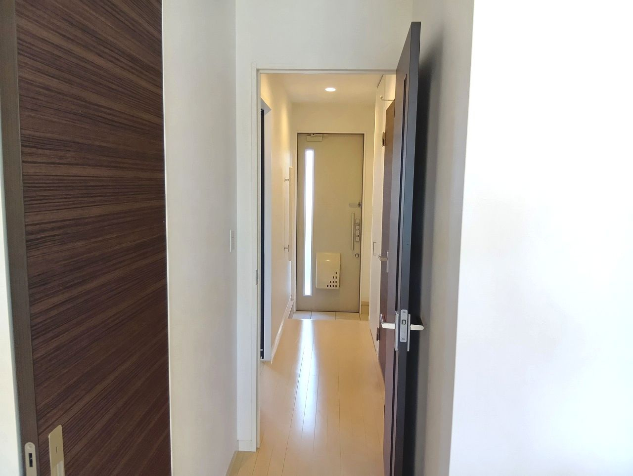 シャーメゾン カトレアの内装|内装は落ち着いています