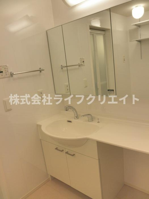 サニーサイド聖蹟Iの洗面所