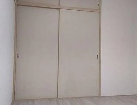 プルミエール白根の収納