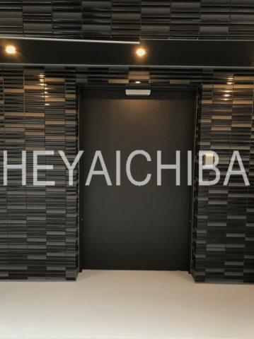 コルバスのロビー|エレベーター