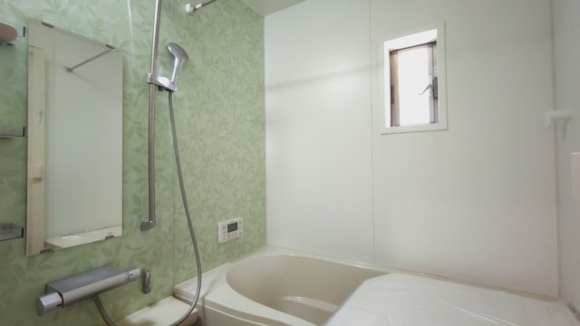 閑静な住宅地☆オール電化住宅☆築浅の４ＬＤＫ☆収納充実☆宇治田原町緑苑坂の浴室|浴室
