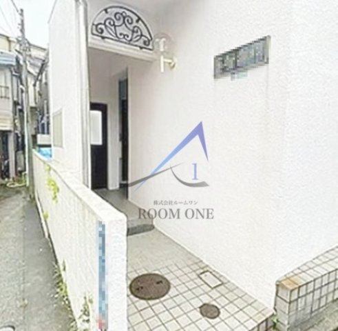 東山マンションのエントランス|エントランスです。