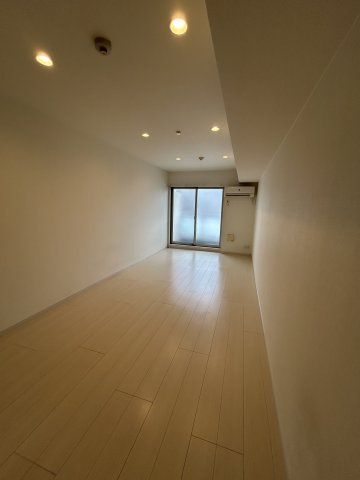 ウィンドヒル塚本の寝室|落ち着いて過ごせるお部屋なので、寝室にいかがでしょうか