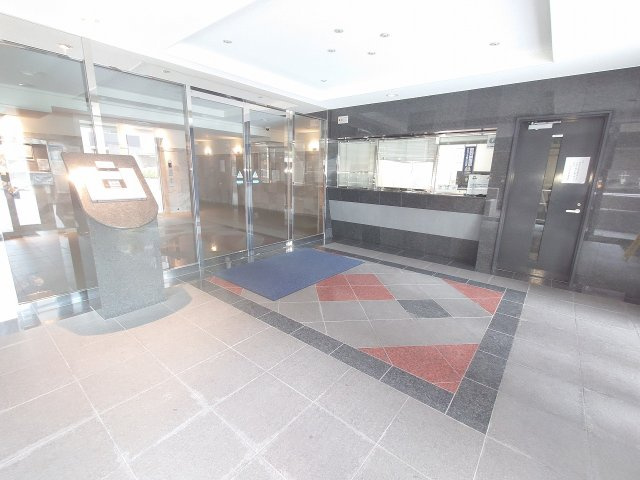 サンリヤン木町（A-6）のエントランス