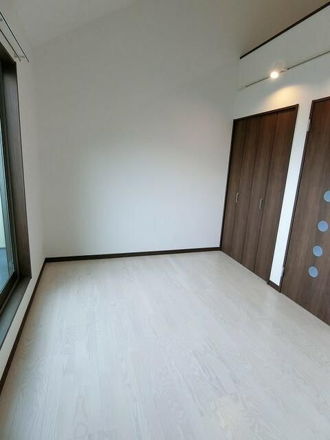 ディアコート横浜高田の洋室