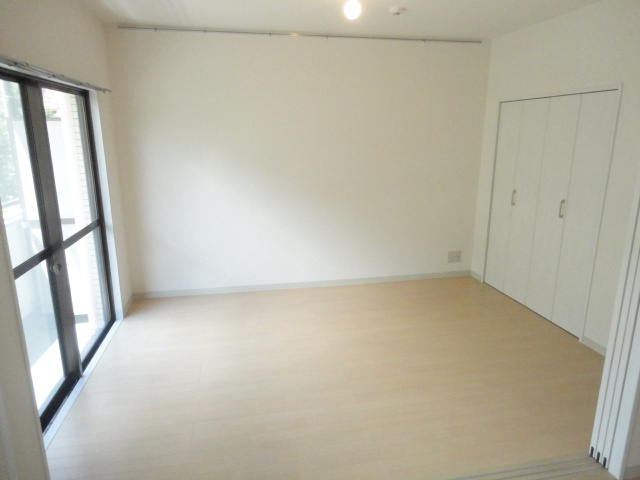 【居間・リビング】 | 別部屋の写真です。