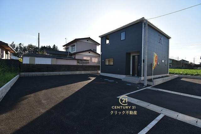 Cradlegarden　 ひたちなか市津田　第3　3の駐車場|駐車場は十分なスペース。ご家族それぞれが車をご所有の場合や、来客の際も安心です。
内覧可能です。ご予約はHPから、またお電話でもお気軽にどうぞ。