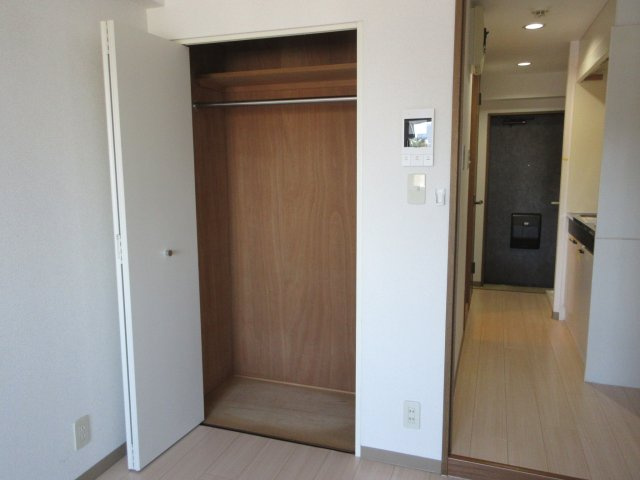 グレース日吉の収納|別のお部屋の参考写真となります