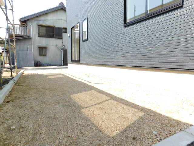 海部郡飛島村大字渚２丁目の新築一戸建の庭|◇庭◇　　家庭菜園など楽しめる庭付き♪