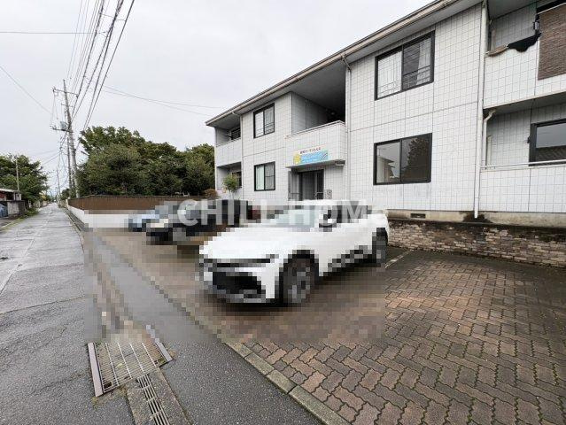 並榎ガーデンヒルズの駐車場|当社、チルホームのHPもご覧ください(^^)/物件情報多数♪