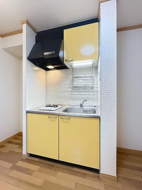 シェトワ中央のキッチン