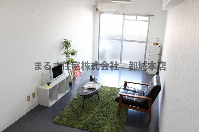 Residence上町　EASTの洋室