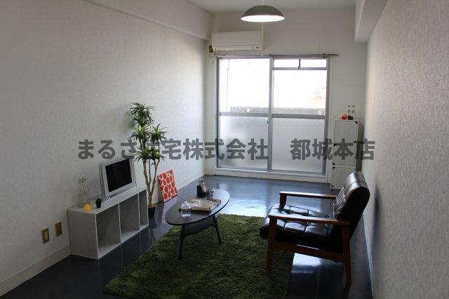 Residence上町　EASTの洋室
