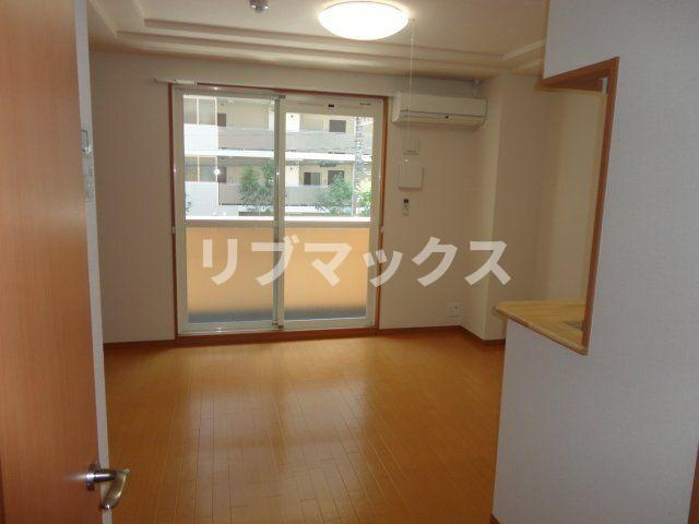 【居間・リビング】日向セントラルコート 