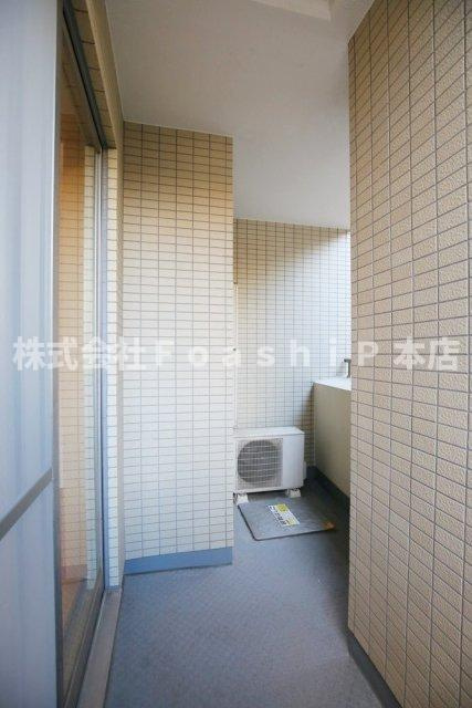日神デュオステージ笹塚西館のバルコニー