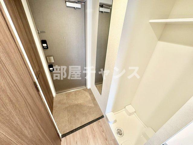 プレサンス上前津ディアシスの玄関