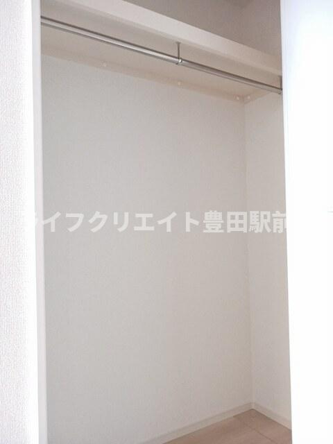 グランソレーユの収納