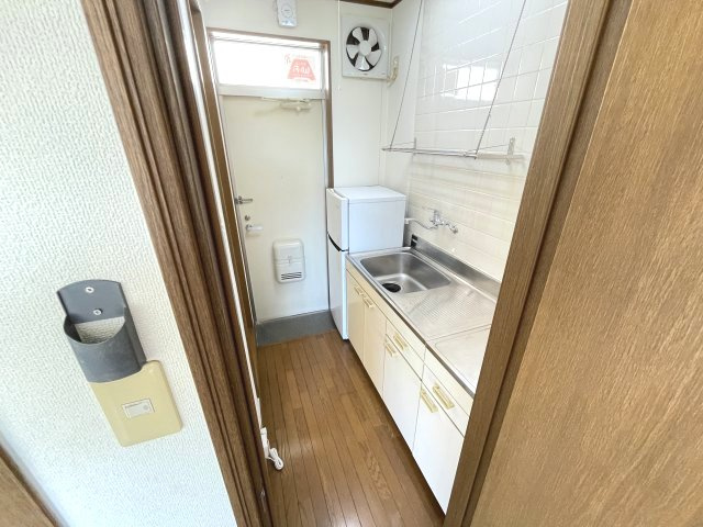 【内装】 | 明るい室内です