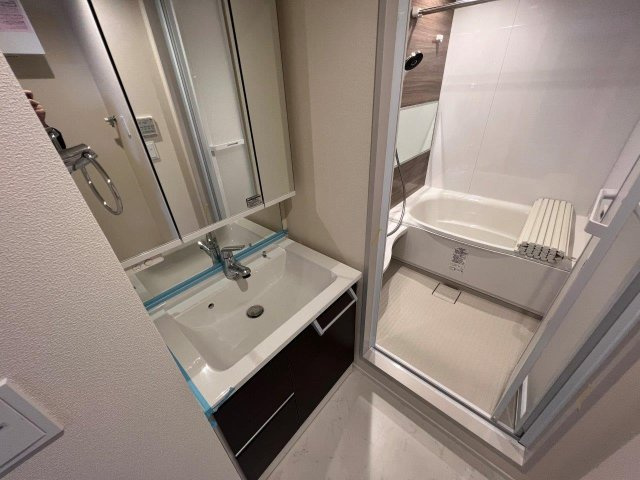 サンライト　コートの洗面所
