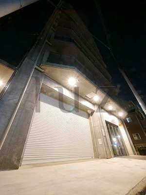 マリーナヨコハマベイタワーの外観