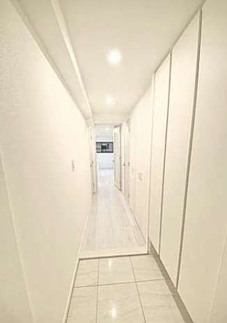 カージェ文京千石の玄関