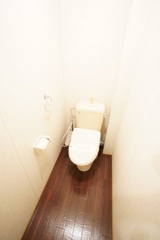 【トイレ】 | グランシャリオつが | ※同物件・同タイプの写真です。