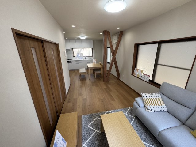 あま市七宝町川部折戸の居間・リビング|使いやすい居間です